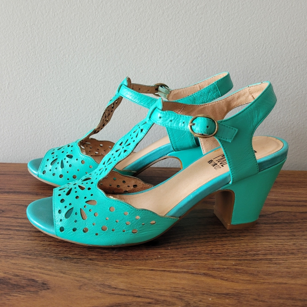 MIZ MOOZ Phyllis vintage inspired sandal in teal with cut-out detail